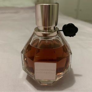 Viktor&Rolf Flowerbomb Eau De Parfum 50ml